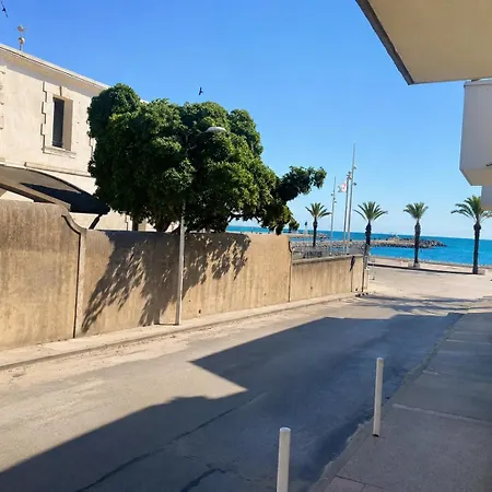 Escapade En Bord De - A 20 M - Parking Prive 勒格罗-迪鲁瓦